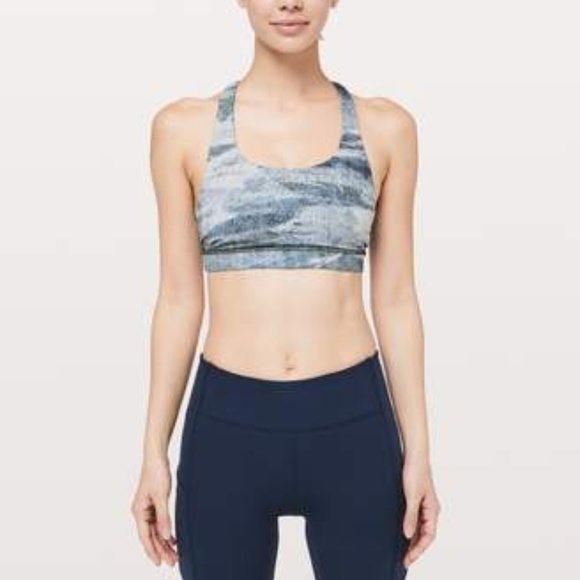 lululemon athletica Other - Lululemon Invigorate Bra size 6